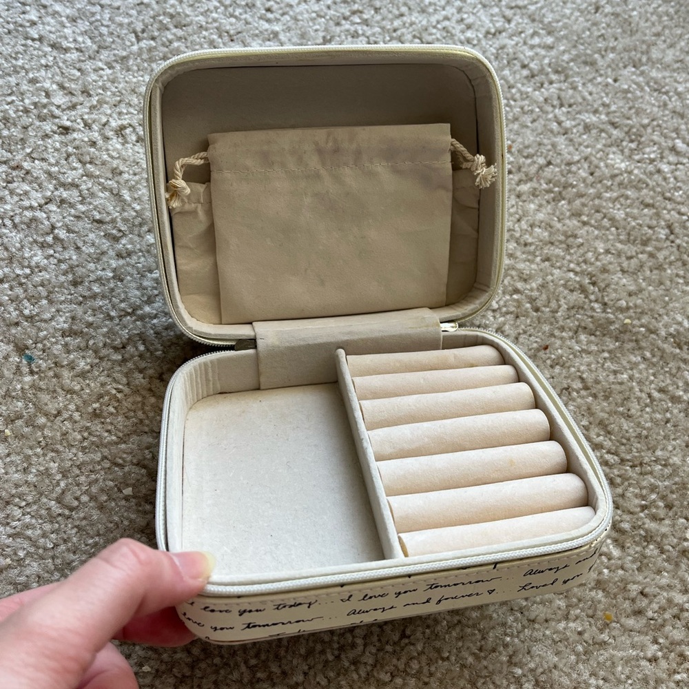 Jewelry Holder